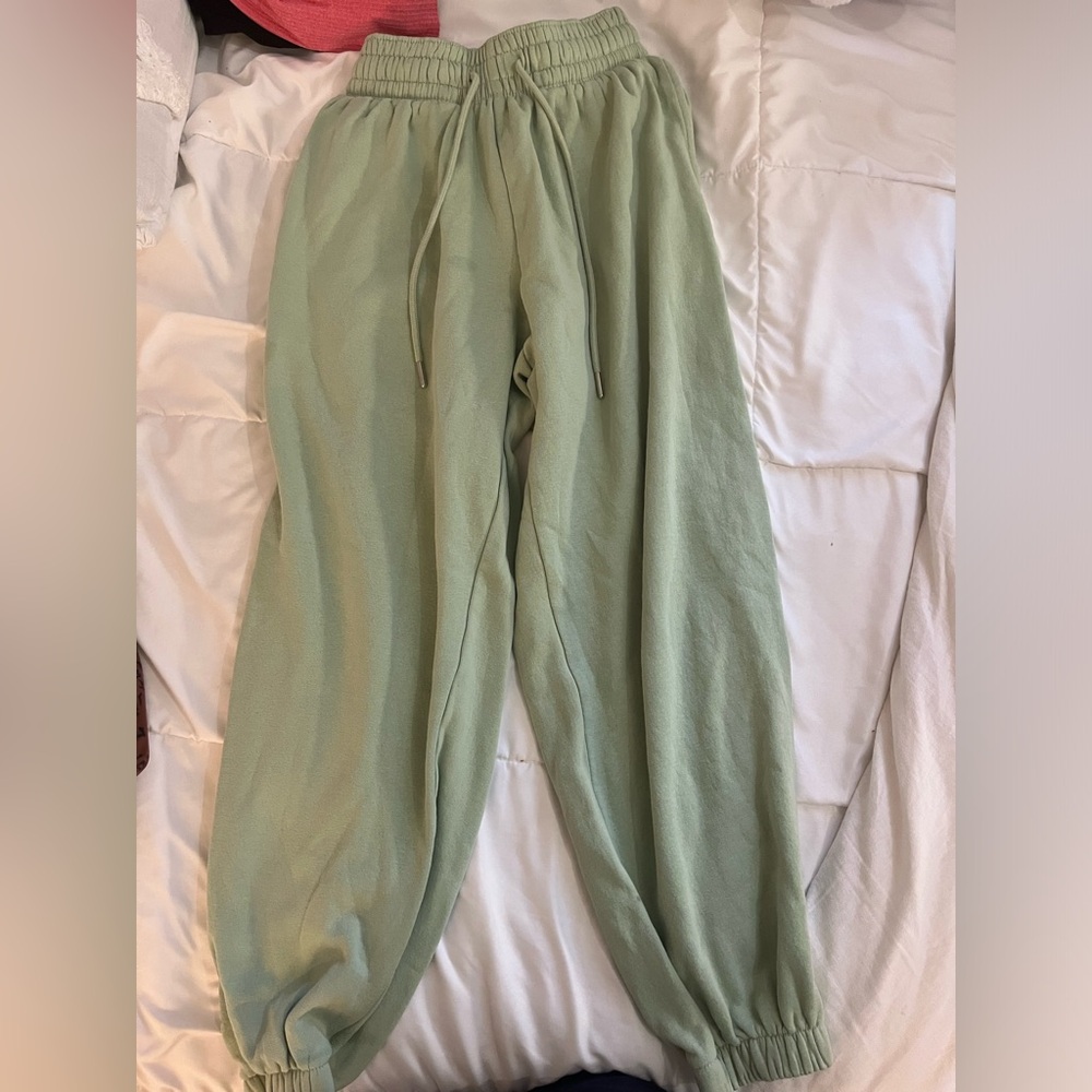 H&M XS green sweatpants